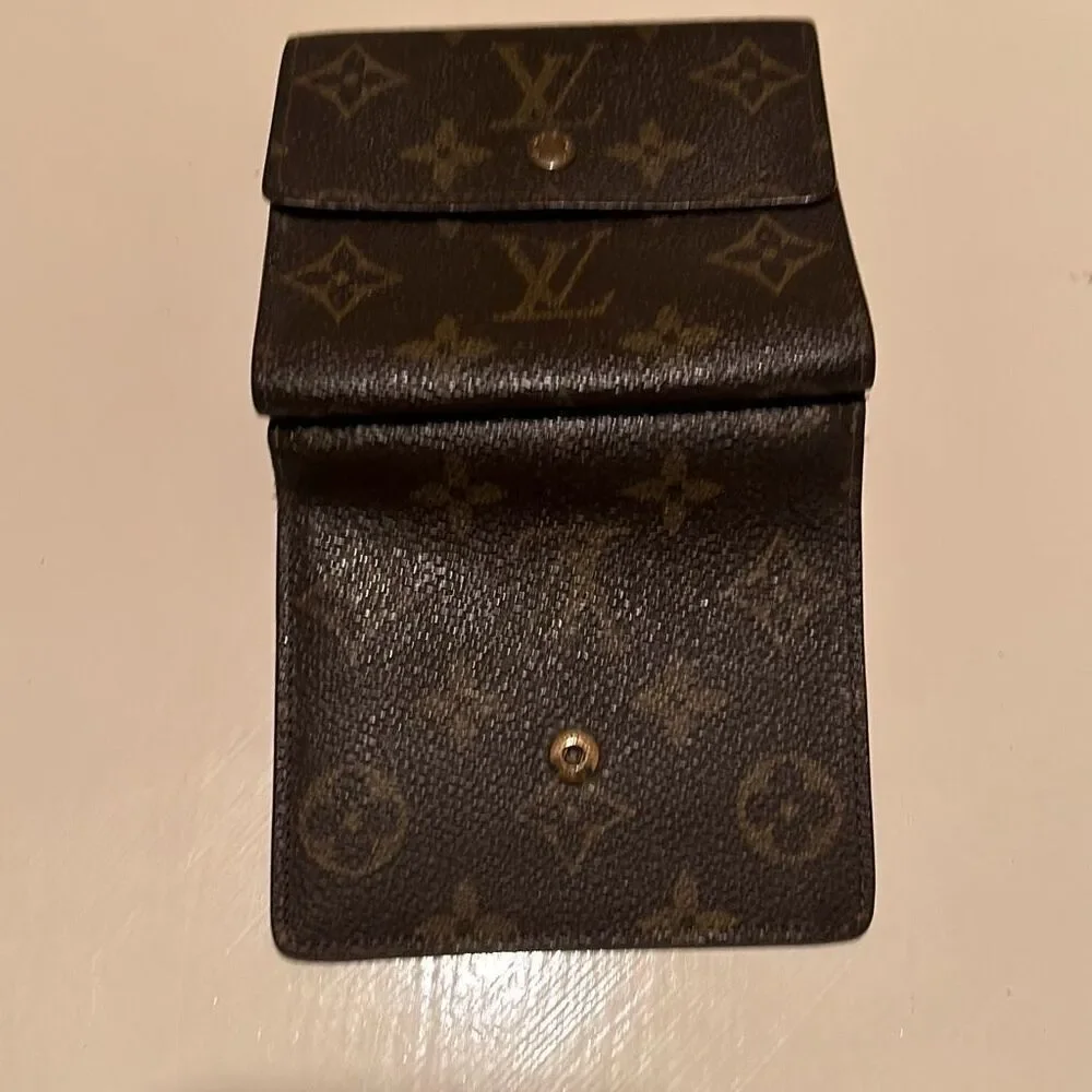 Louis Vuitton Monogram Compact Trifold Wallet Classic Brown Tan LV Logo Pattern